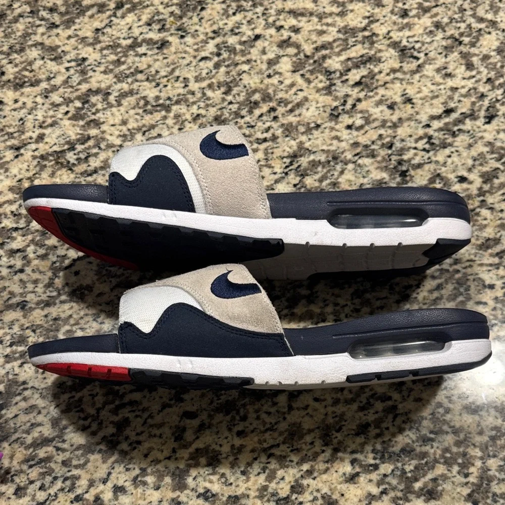 Nike Air Max 1 Slides. 13. Like New!! - Picture 4 of 6
